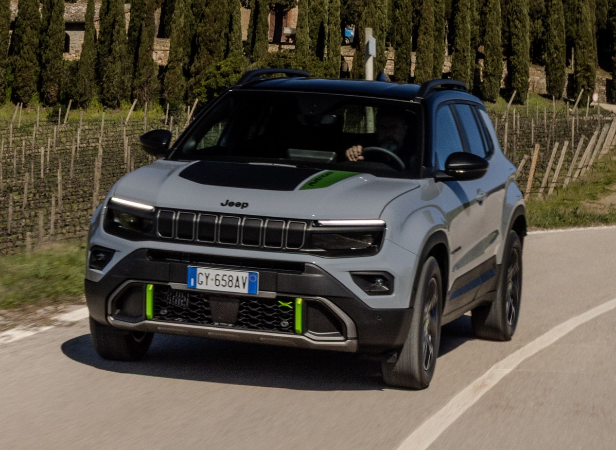 2026 Jeep Avenger 4xe Redesign