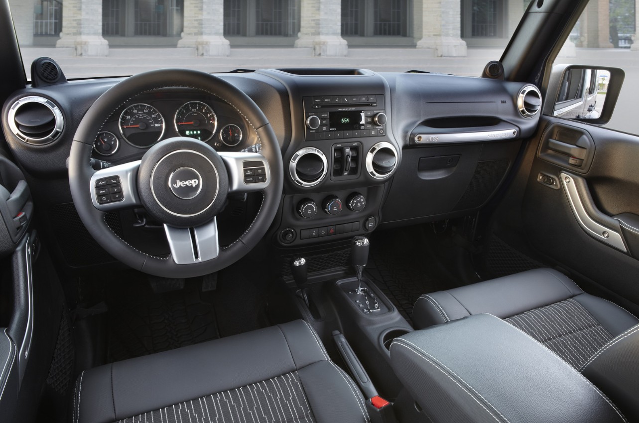 2026 Jeep Wrangler Unlimited Freedom Edition Interior