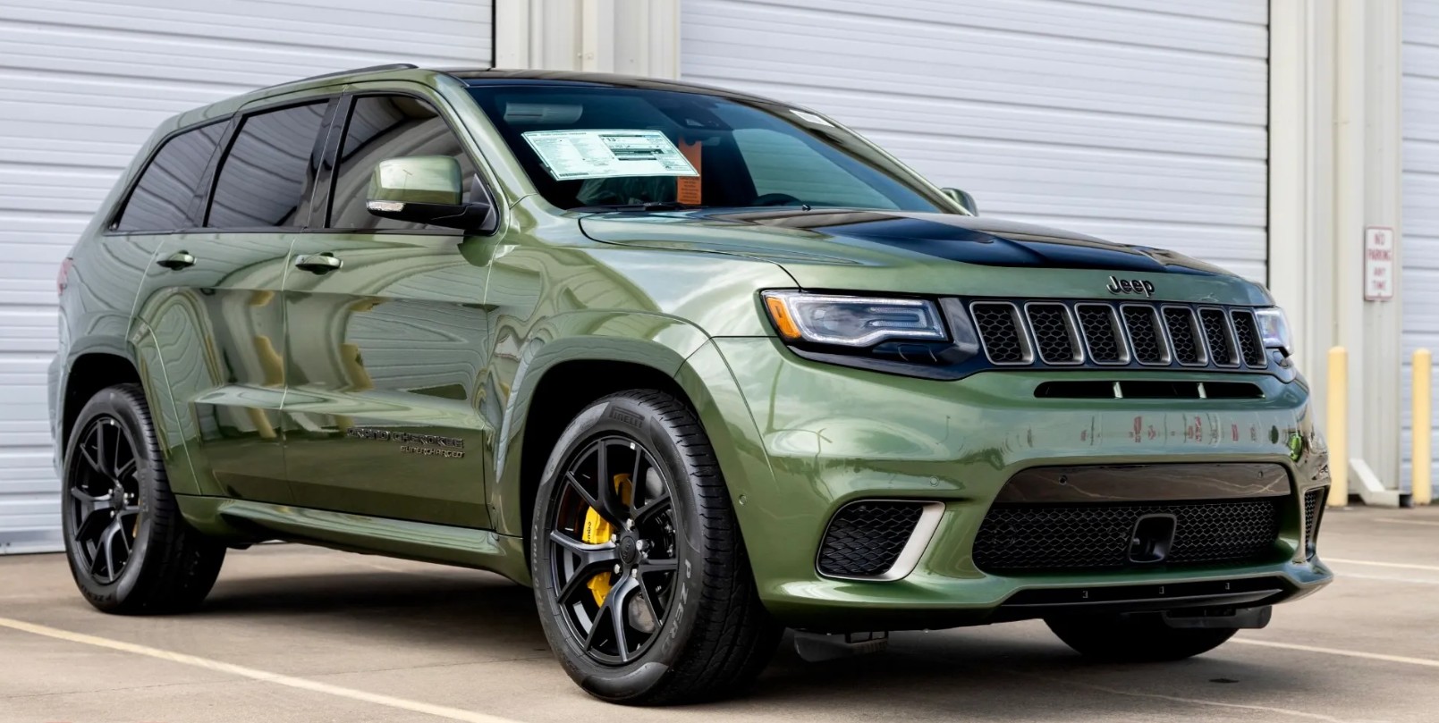 Jeep 2027 Grand Cherokee Trackhawk Redesign