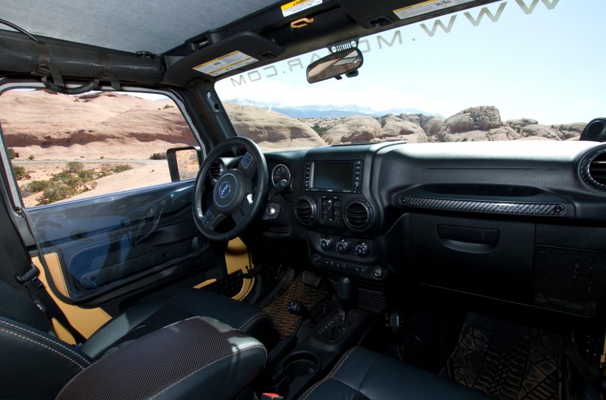 2026 Jeep Wrangler Sand Trooper II Interior